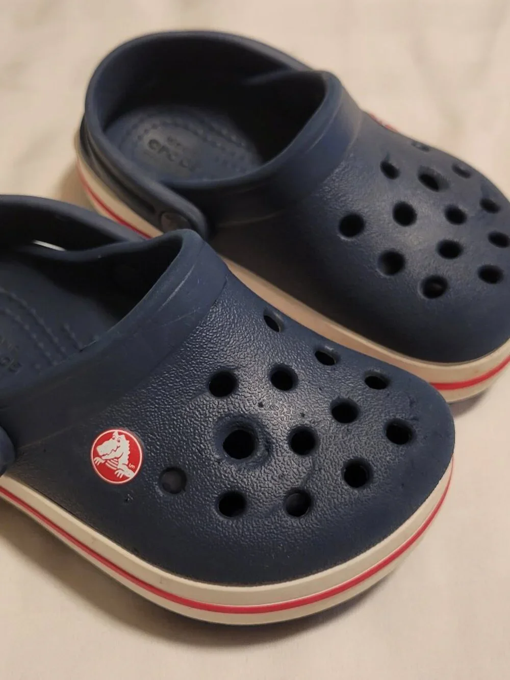 Crocs Navy Blue, White and Red Clog Sandals Slip-On Round Toe US 5C